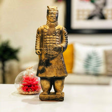 Load image into Gallery viewer, Golden Scale Replica Terracota Warrior 26cm
